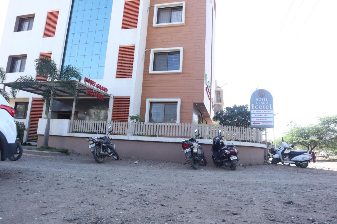 Hotel Grand Ecotel, Aurangabad Eksteriør billede