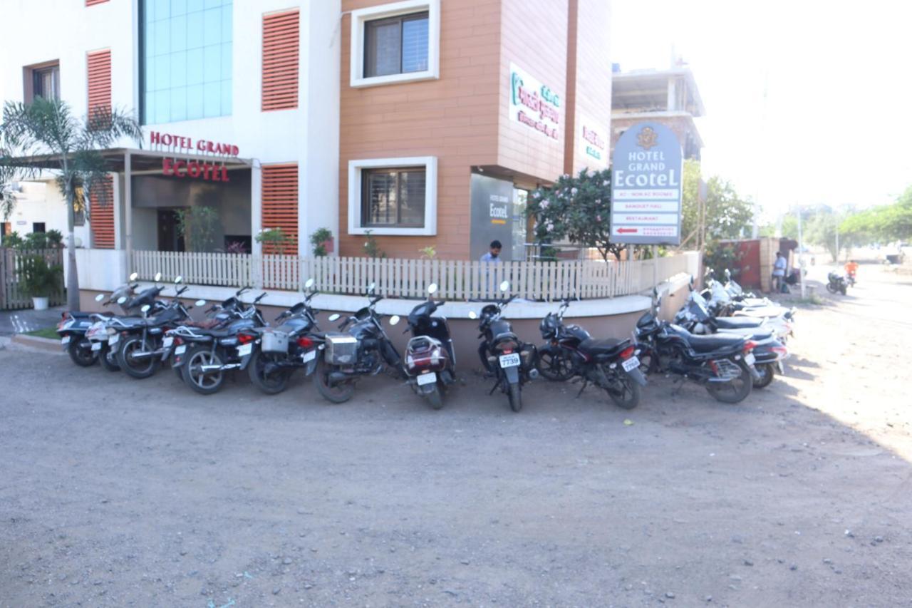 Hotel Grand Ecotel, Aurangabad Eksteriør billede
