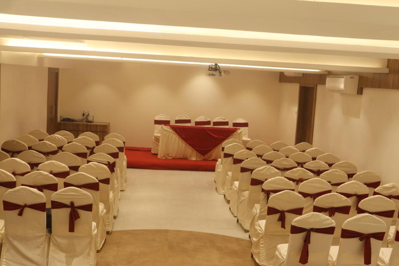 Hotel Grand Ecotel, Aurangabad Eksteriør billede