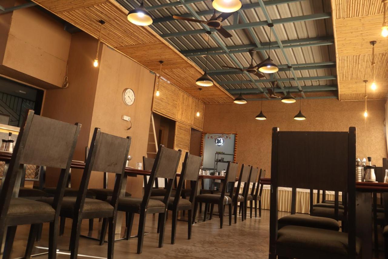 Hotel Grand Ecotel, Aurangabad Eksteriør billede